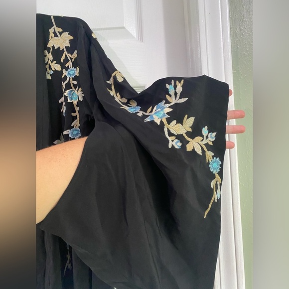 Talitha Kimono 3/4 Sleeve Silk Embroidered Floral Black Small Western Indian - Picture 8 of 15